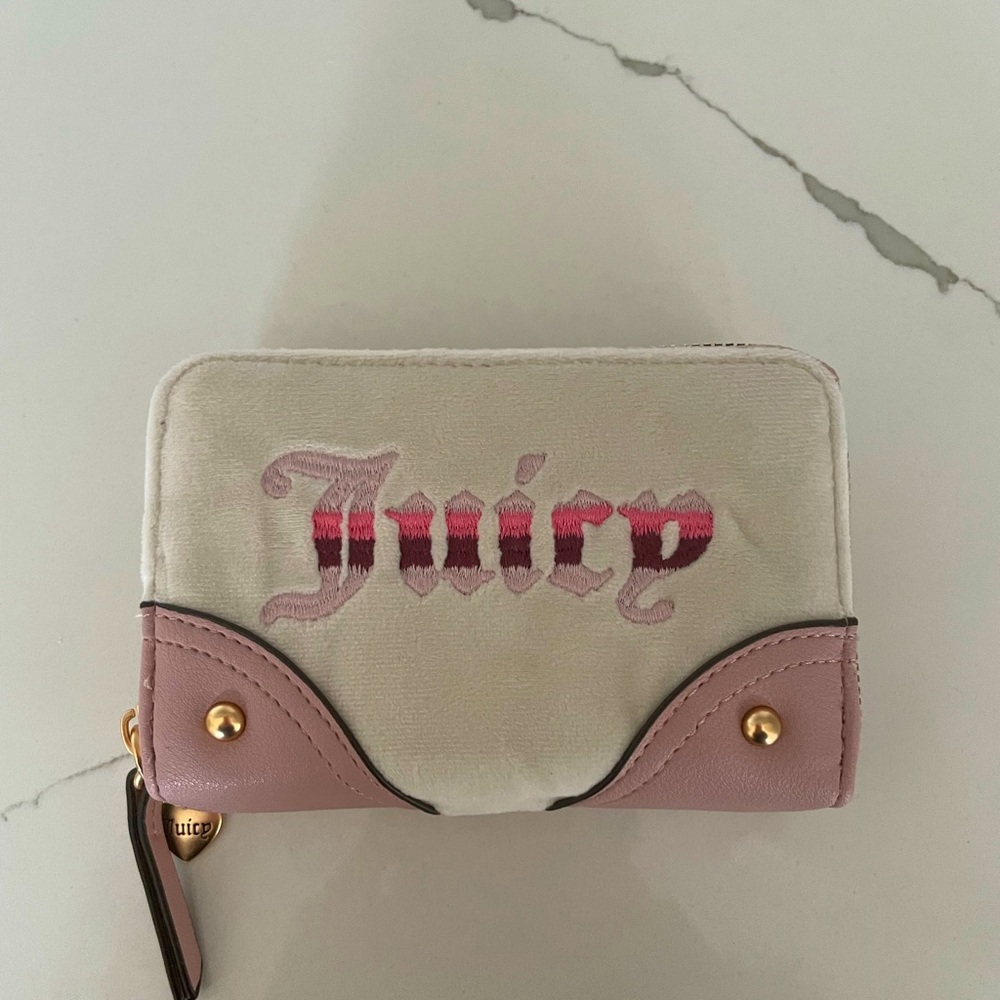 New With Tags Velvet Velour Juicy Couture Wallet